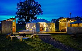 Glamp And Tipple Ltd